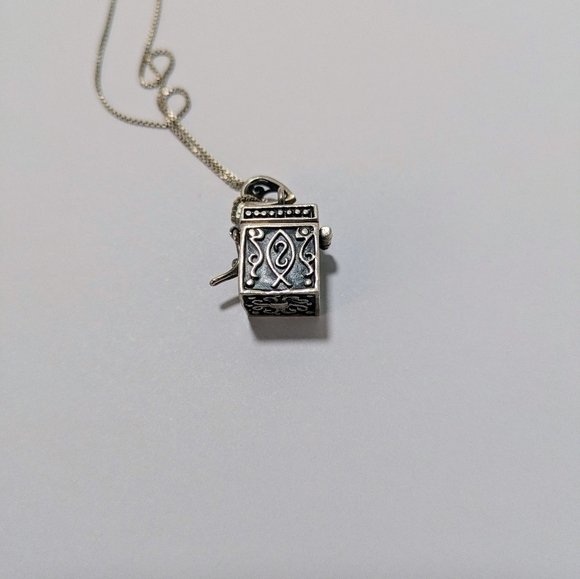 Prayer Box Charm 925 Locket With Necklace, EUC - Picture 5 of 8